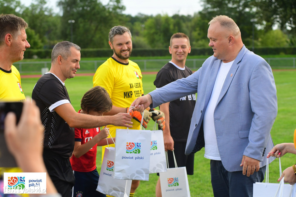 Mecz Powiat Pilski i Przyjaciele vs MKP 1999 Piła