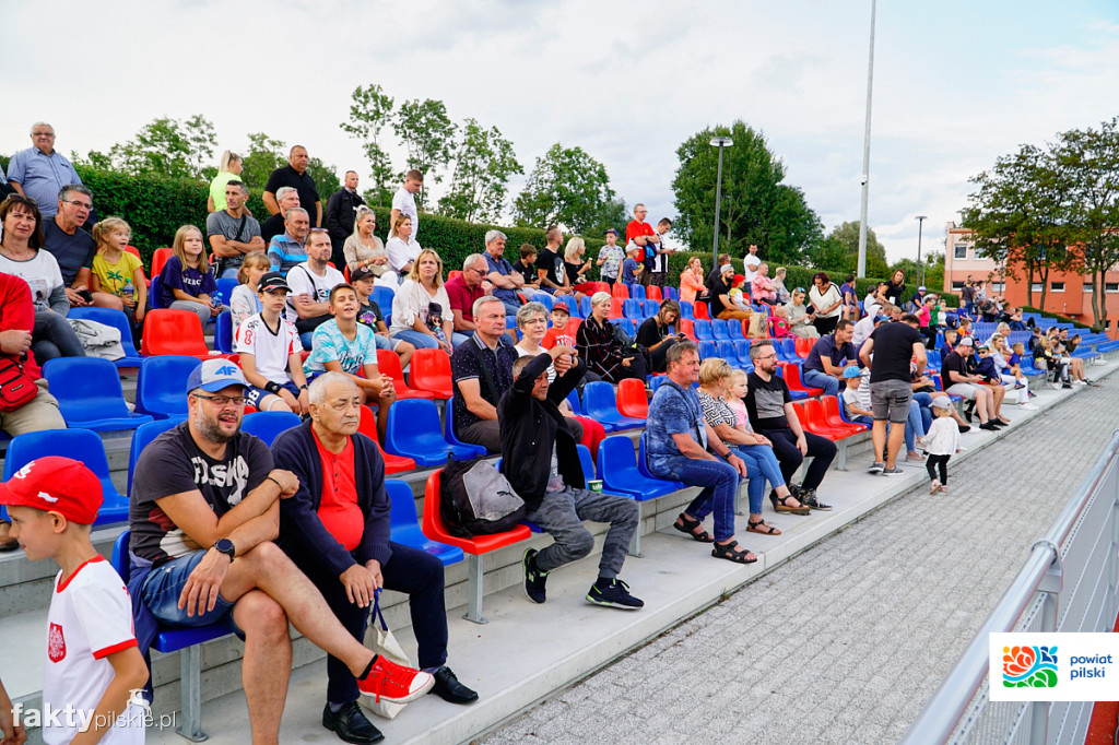 Mecz Powiat Pilski i Przyjaciele vs MKP 1999 Piła