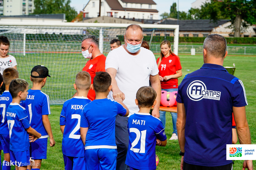 Mecz Powiat Pilski i Przyjaciele vs MKP 1999 Piła