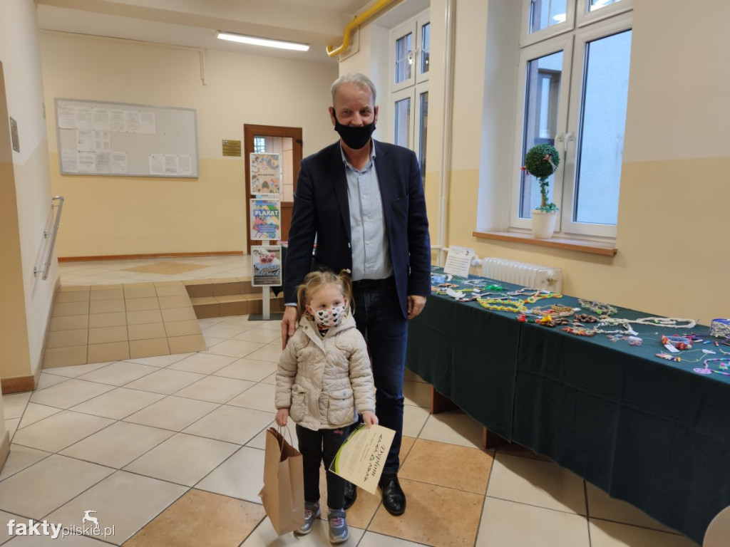 Nagrody dla laureatów konkursów ekologicznych