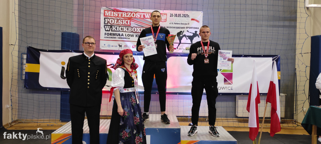 Sporty Walki Piła na turnieju w Mysłowicach