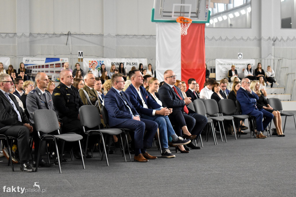 Zakończenie roku klas maturalnych 2021/2022