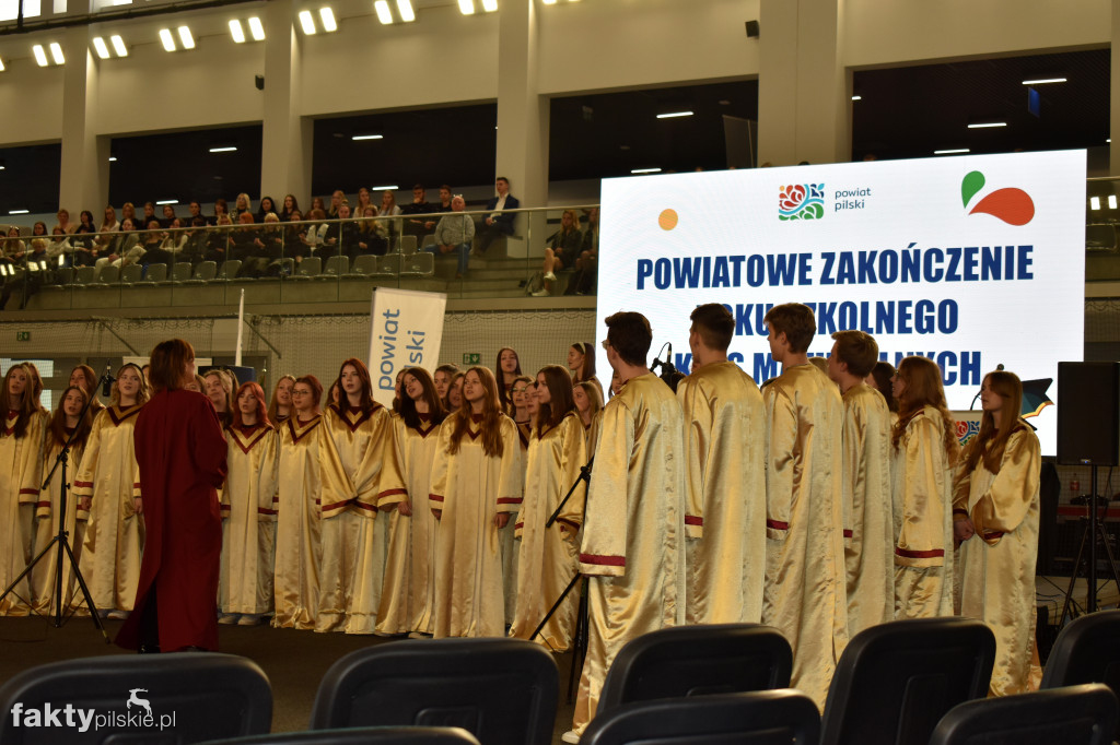 Zakończenie roku klas maturalnych 2021/2022