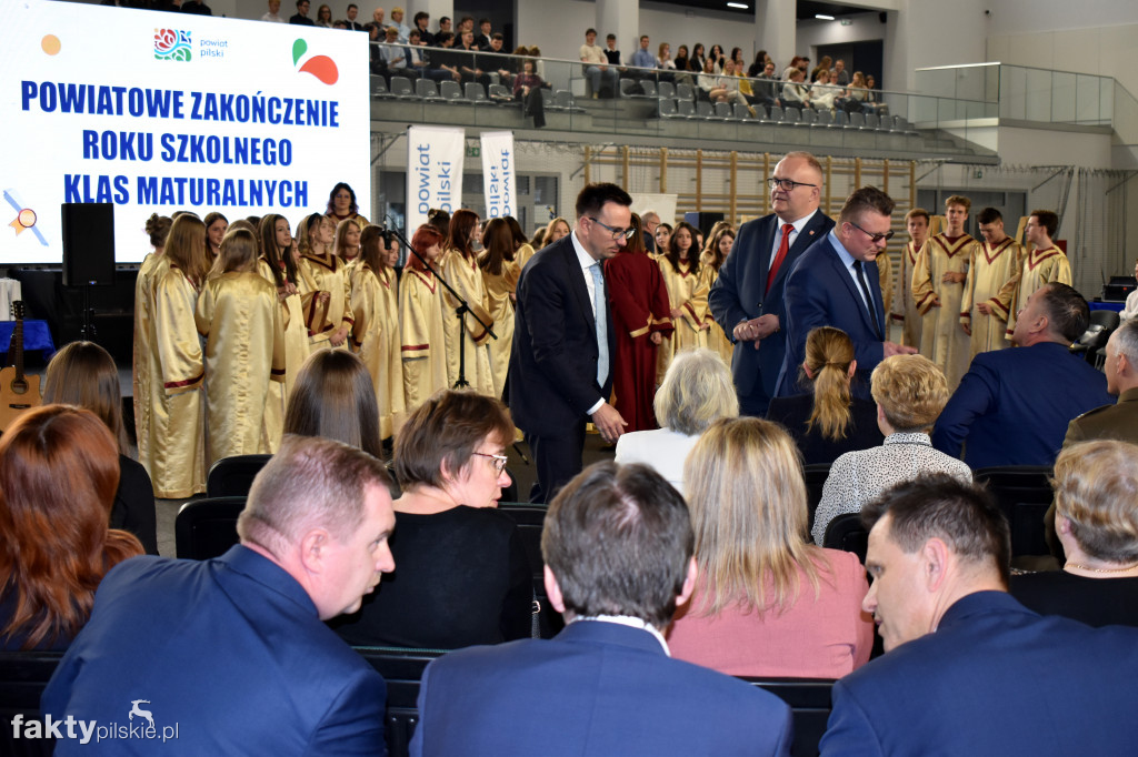 Zakończenie roku klas maturalnych 2021/2022