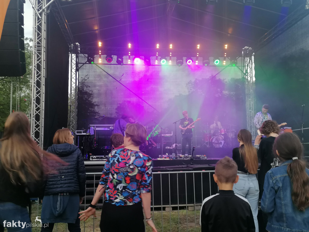 Letnia scena muzyczna u Wyspiarza