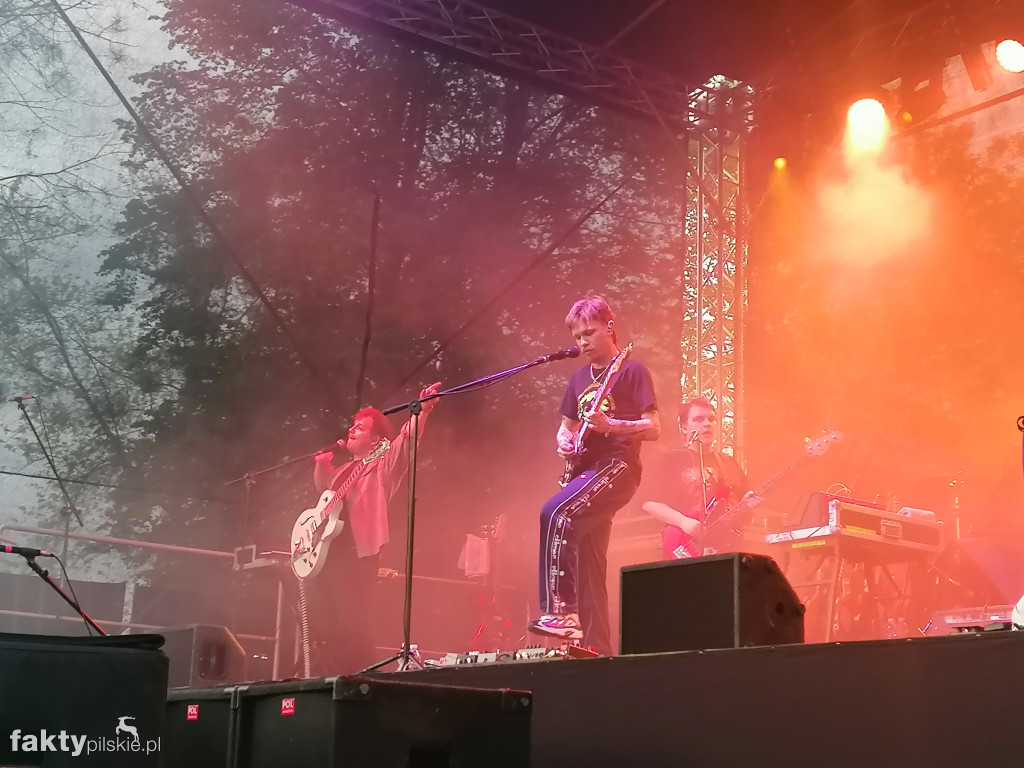 Letnia scena muzyczna u Wyspiarza