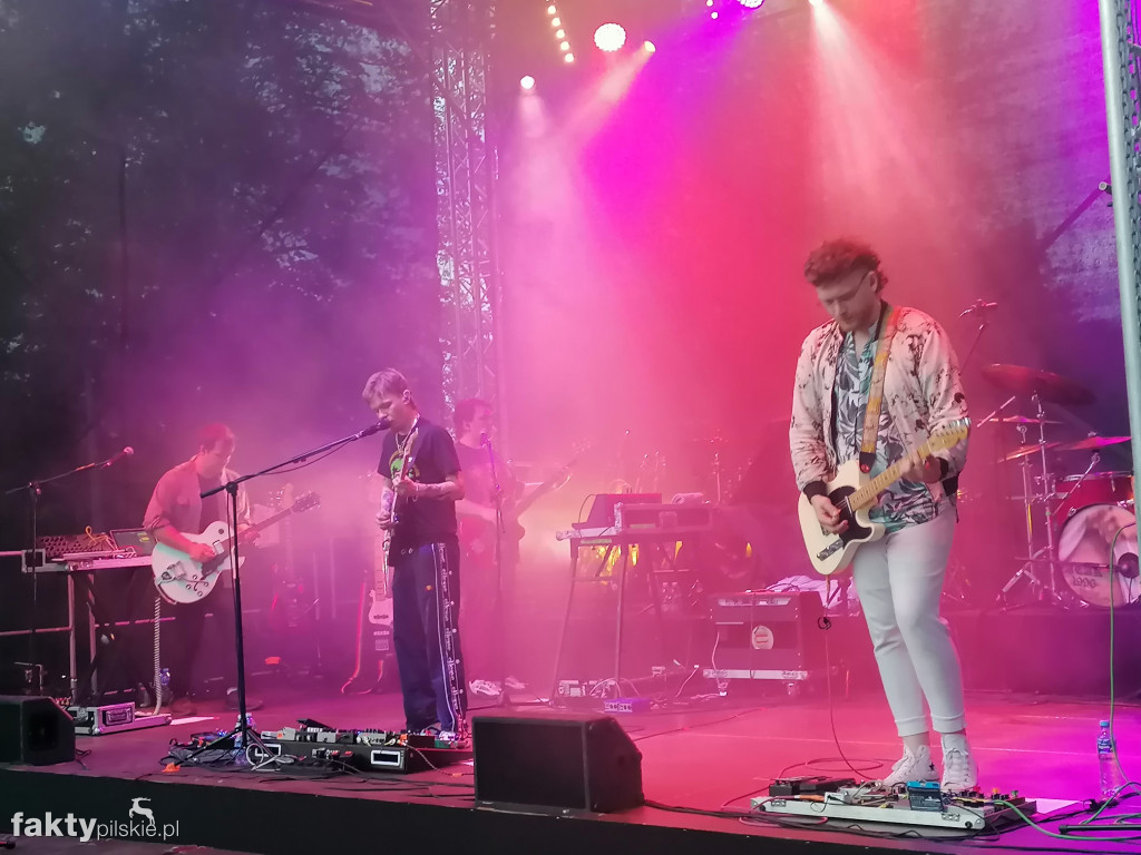 Letnia scena muzyczna u Wyspiarza