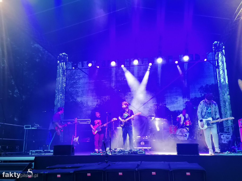 Letnia scena muzyczna u Wyspiarza