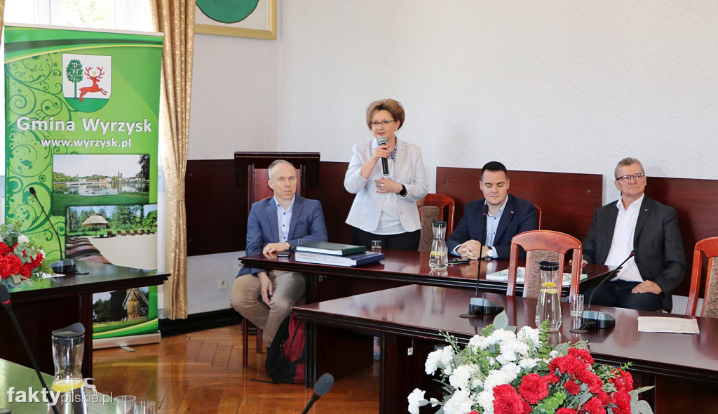  Minister Łukasz Rzepecki na sesji MRM w Wyrzysku