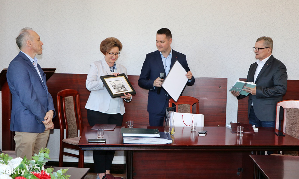  Minister Łukasz Rzepecki na sesji MRM w Wyrzysku