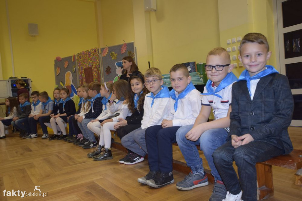 SP w Wyrzysku: Pasowanie na ucznia