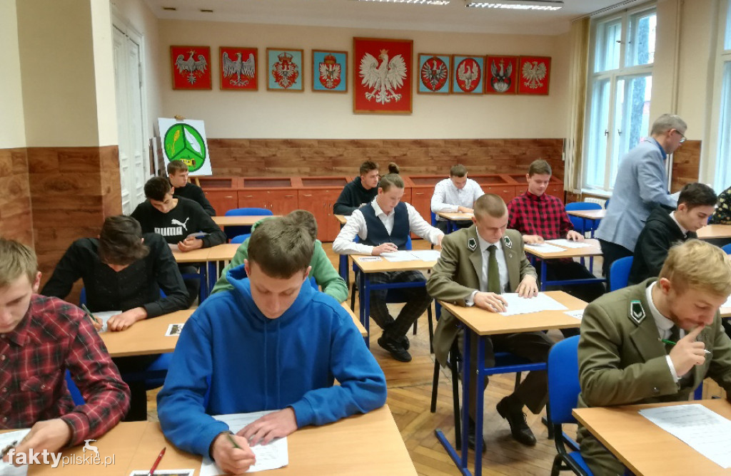 ZSCKR w Brzostowie: Znajomość zasad bhp w rolnictwie