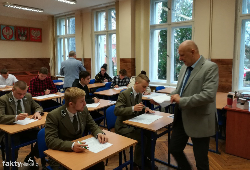 ZSCKR w Brzostowie: Znajomość zasad bhp w rolnictwie