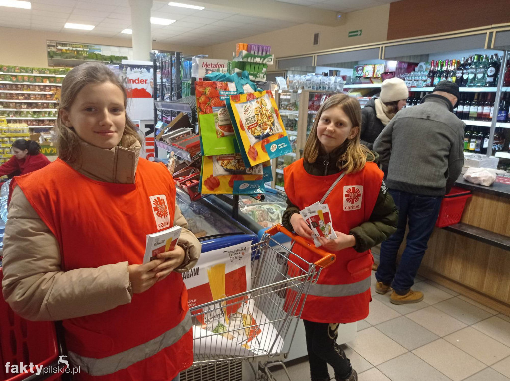 Zbiórka żywności w sklepach w Wyrzysku