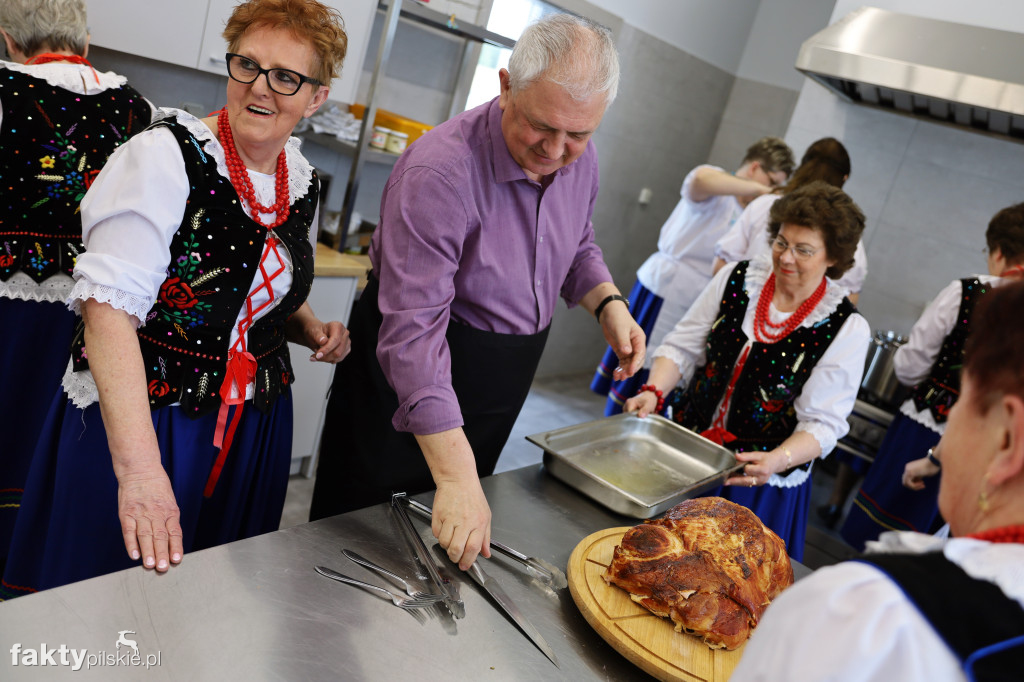 Grzegorz Piechowiak na wielkanocnych śniadaniach