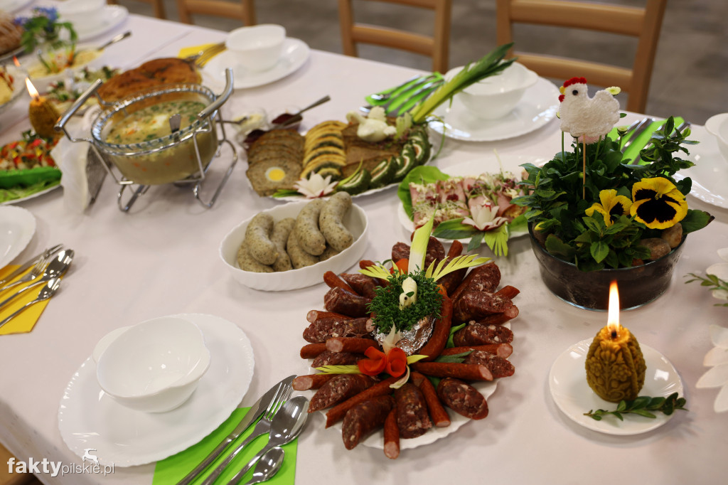 Grzegorz Piechowiak na wielkanocnych śniadaniach