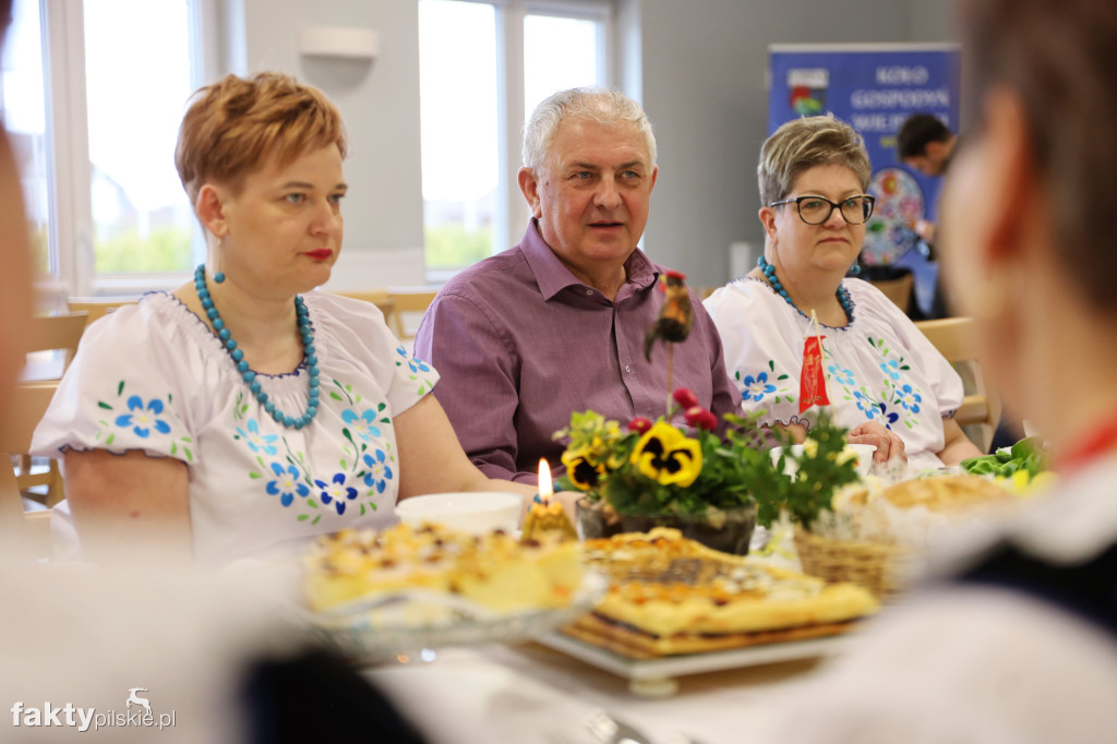 Grzegorz Piechowiak na wielkanocnych śniadaniach