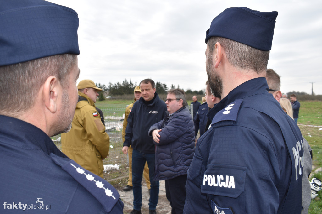 Wojewoda na miejscu katastrofy w Sędzińcu