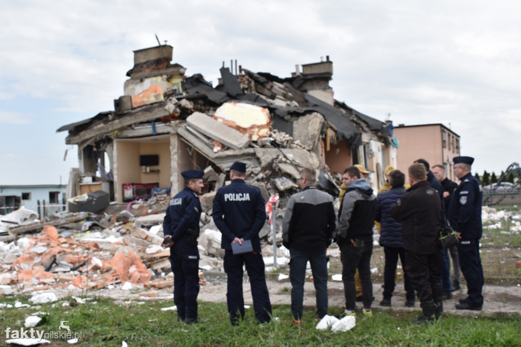 Wojewoda na miejscu katastrofy w Sędzińcu