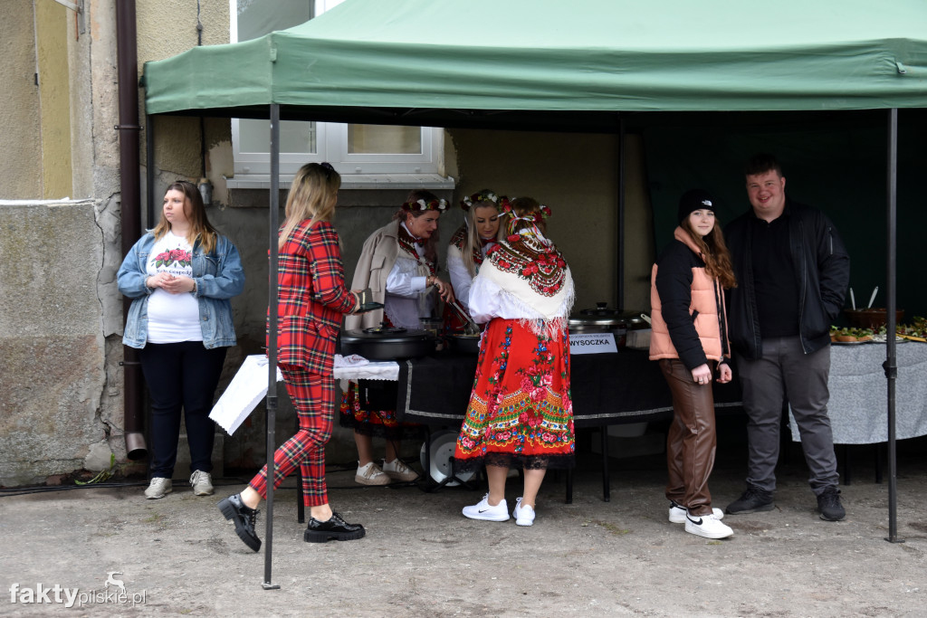 Otwarcie wiaty integracyjnej w Wysoczce