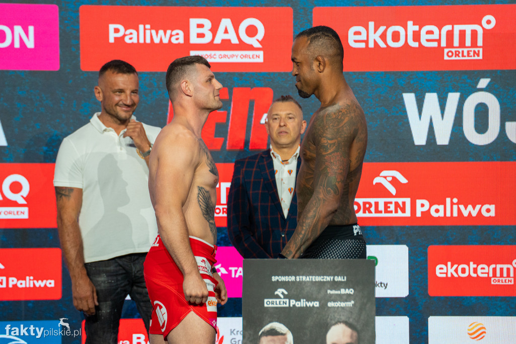FEN 46: ceremonia ważenia zawodników