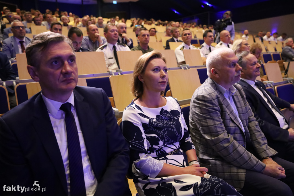 Piła: produkcja podwozi samochodów Gralion