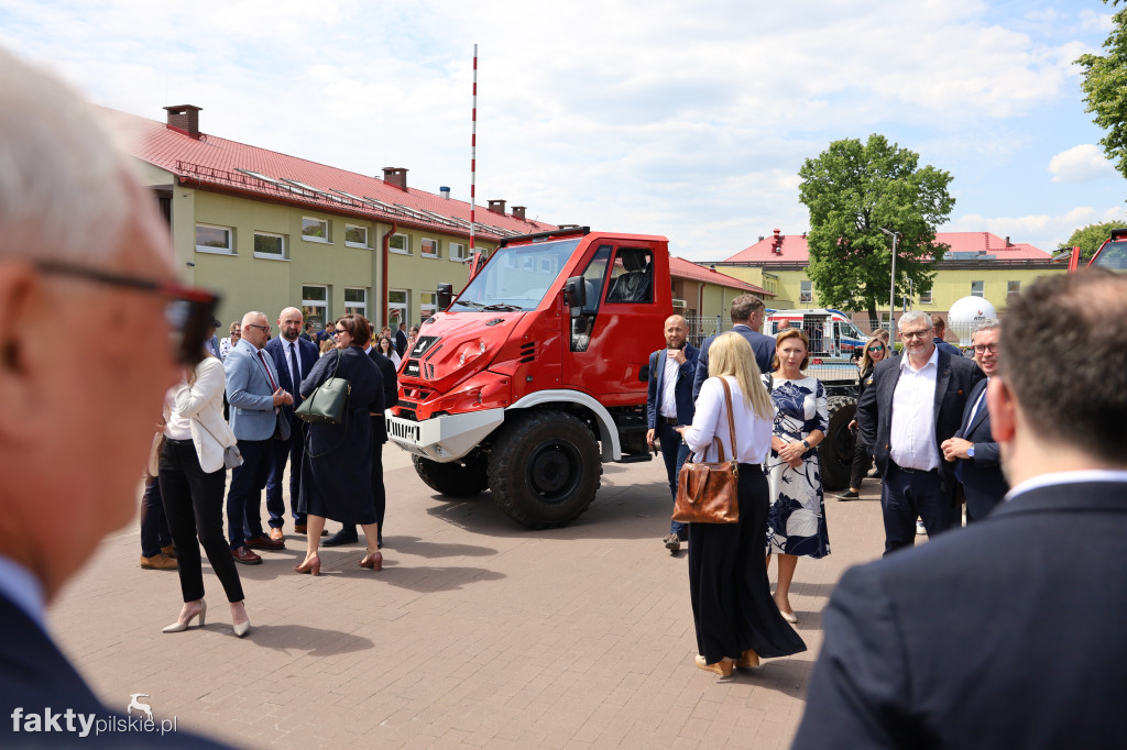 Piła: produkcja podwozi samochodów Gralion