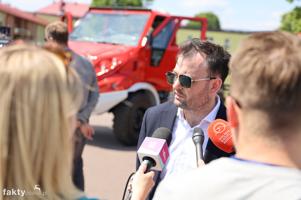 Piła: produkcja podwozi samochodów Gralion