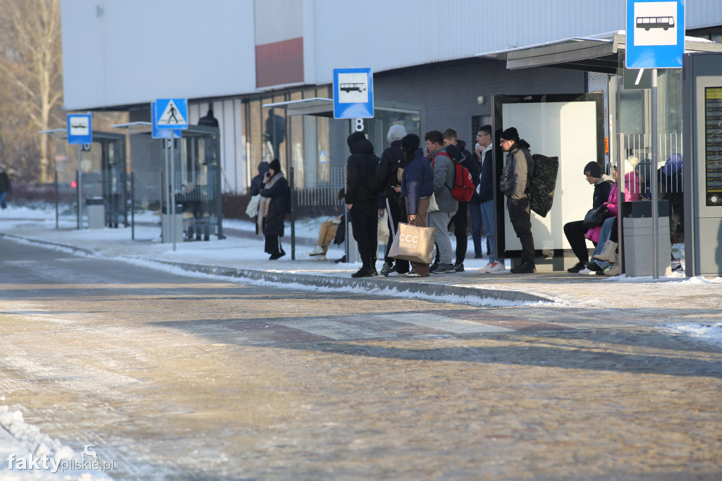 Centrum Przesiadkowe w Pile na początku zimy