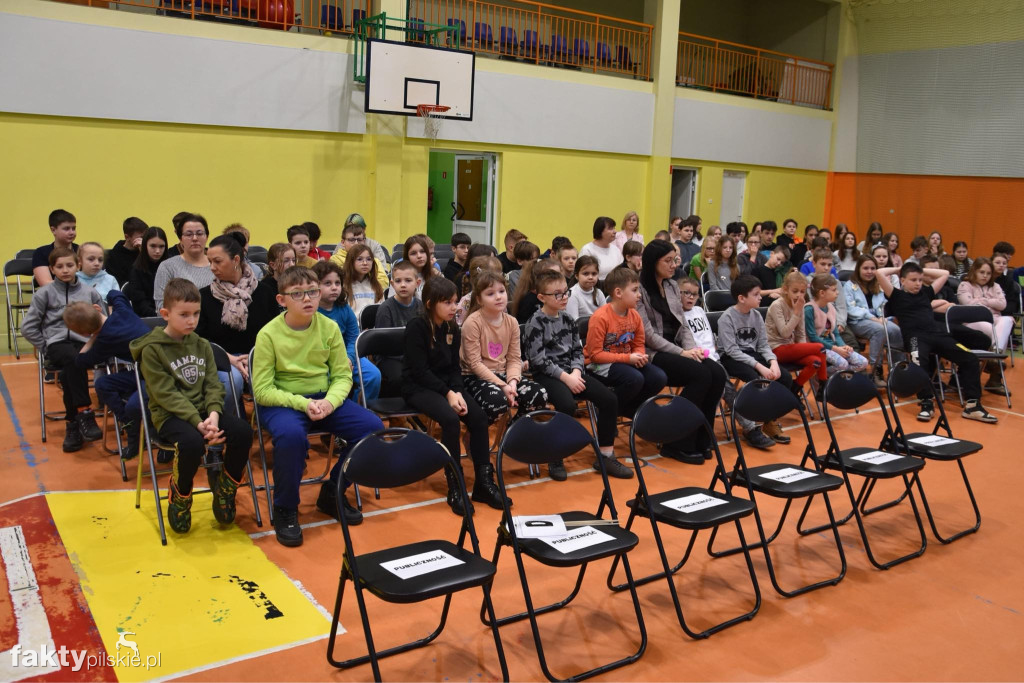 Dzień bezpiecznego internetu w SP w Białośliwiu