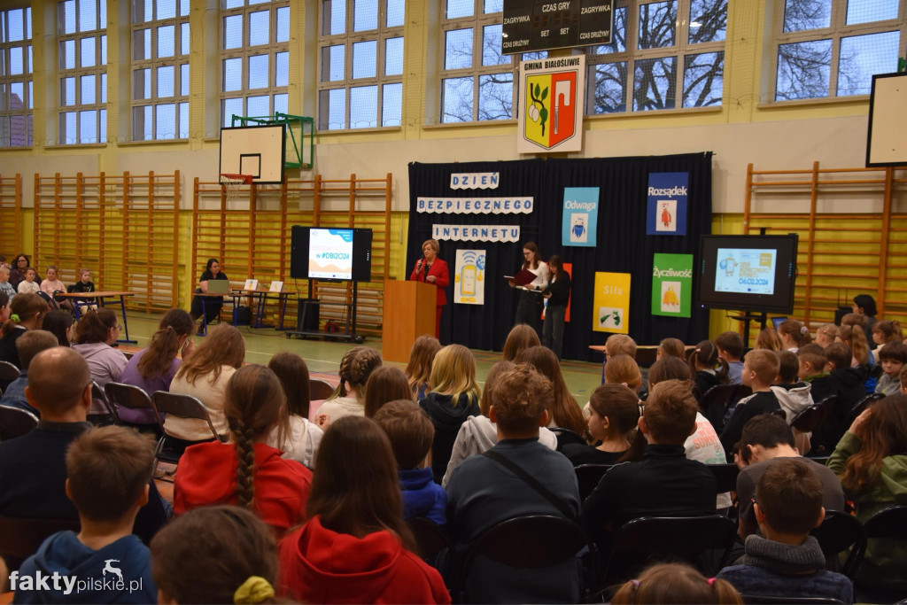 Dzień bezpiecznego internetu w SP w Białośliwiu