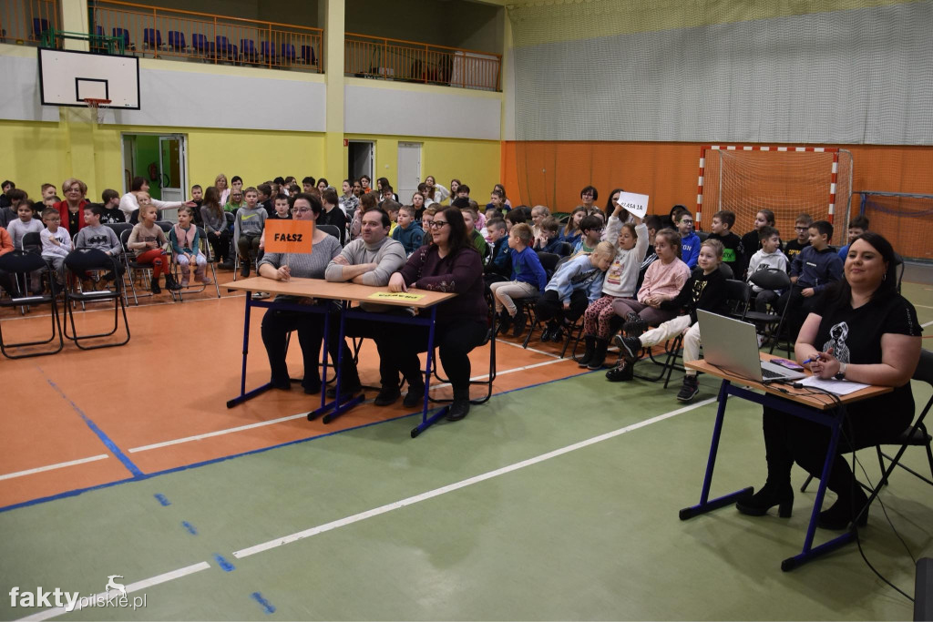 Dzień bezpiecznego internetu w SP w Białośliwiu