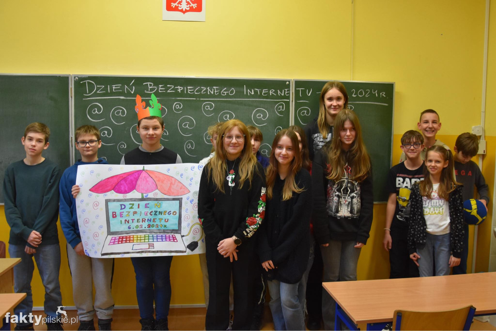 Dzień bezpiecznego internetu w SP w Białośliwiu
