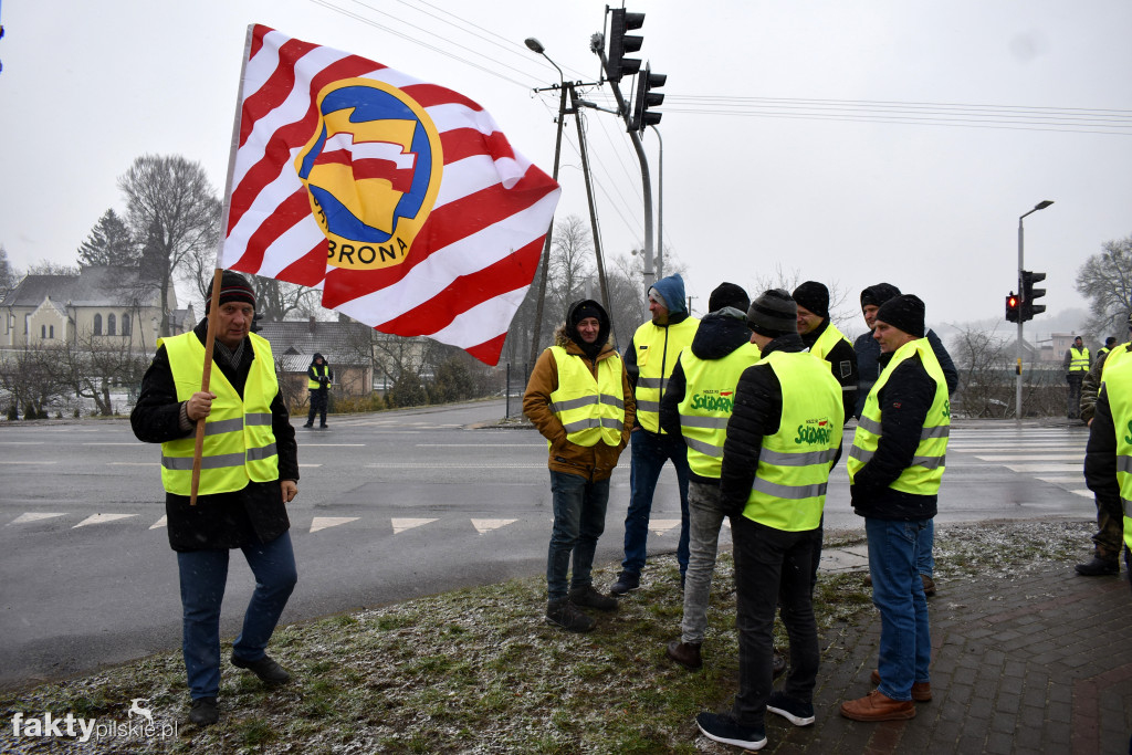 Blokada drogi K10 w Kosztowie