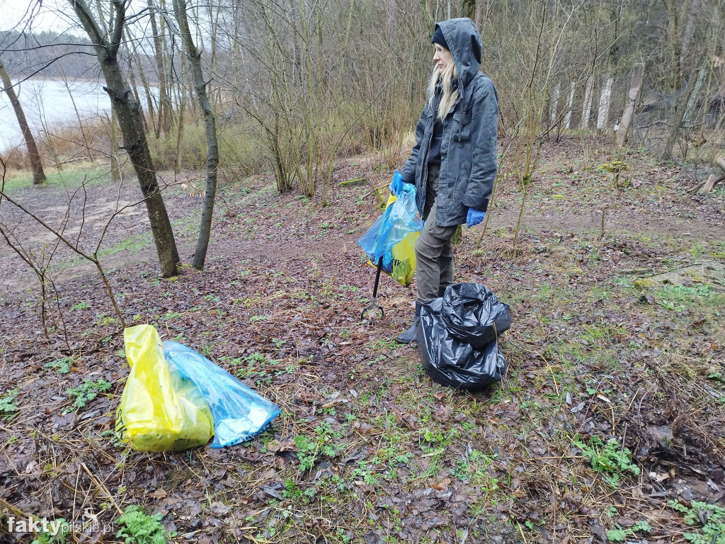 Sprzątali na Piachach po brudasach!