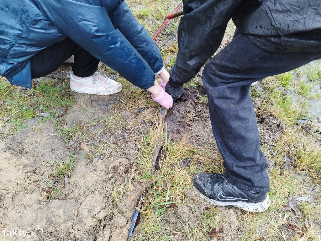 Sprzątali na Piachach po brudasach!