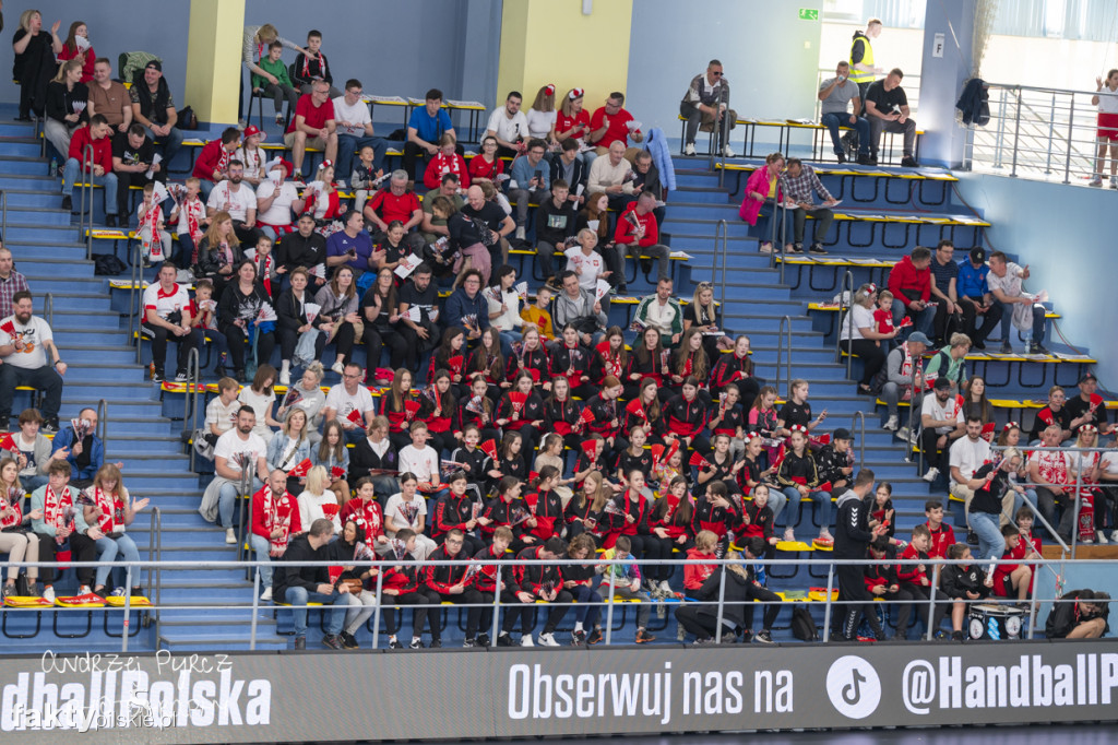 Piłka ręczna kobiet Polska - Brazylia w Pile (1)