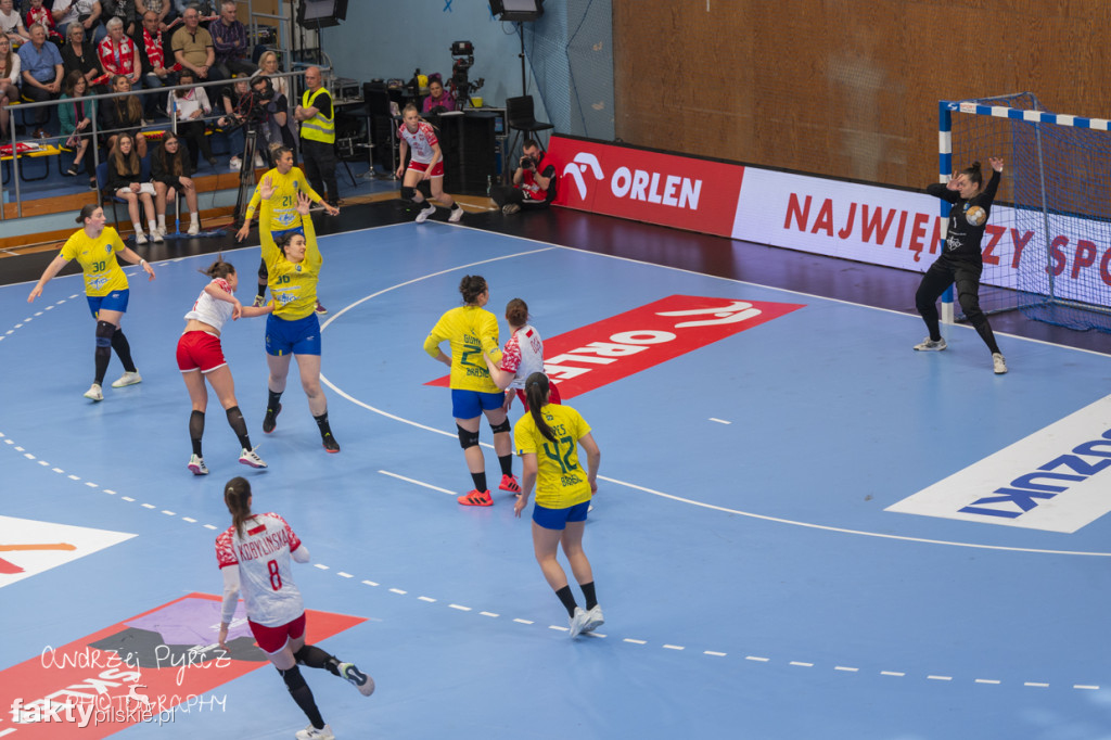 Piłka ręczna kobiet Polska - Brazylia w Pile (2)