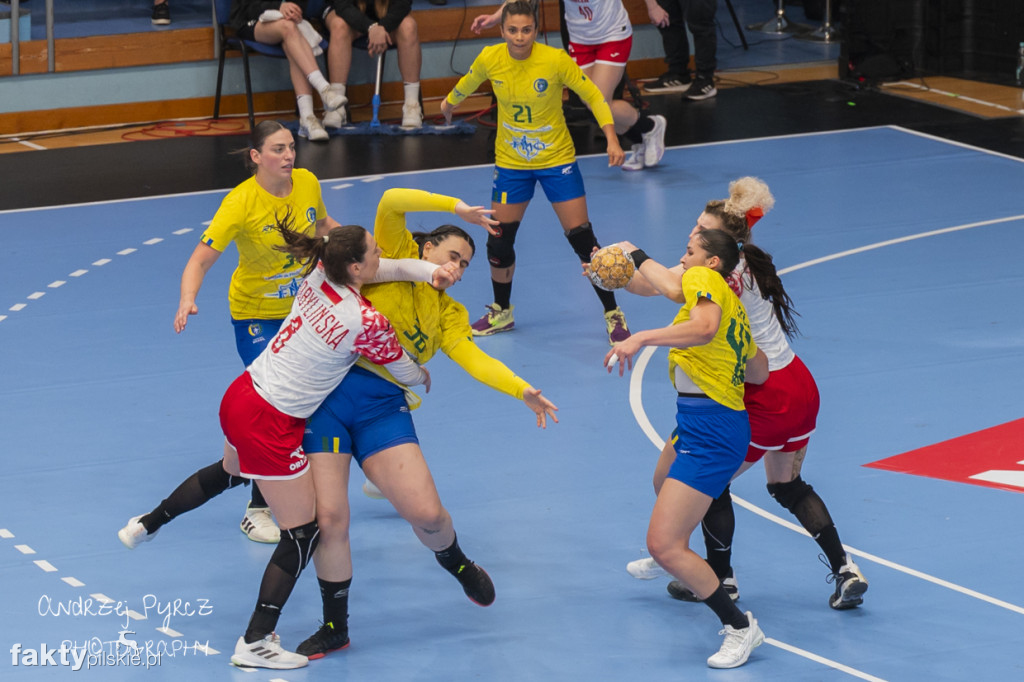 Piłka ręczna kobiet Polska - Brazylia w Pile (2)