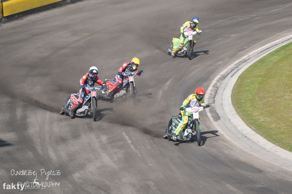 Polonia Piła vs Start Gniezno