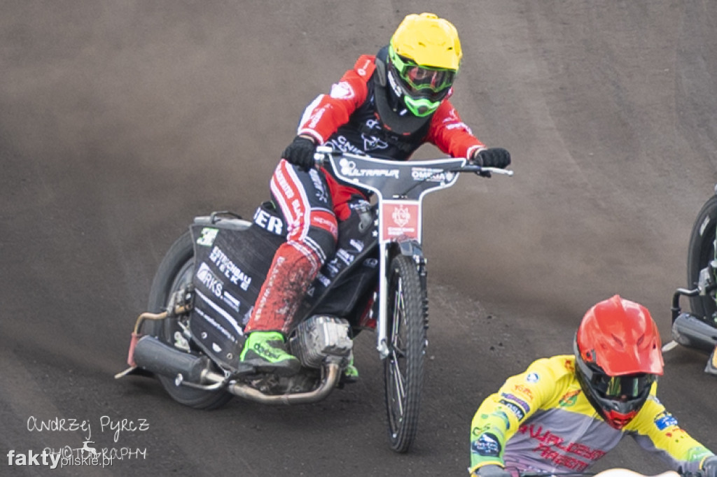 Polonia Piła vs Start Gniezno