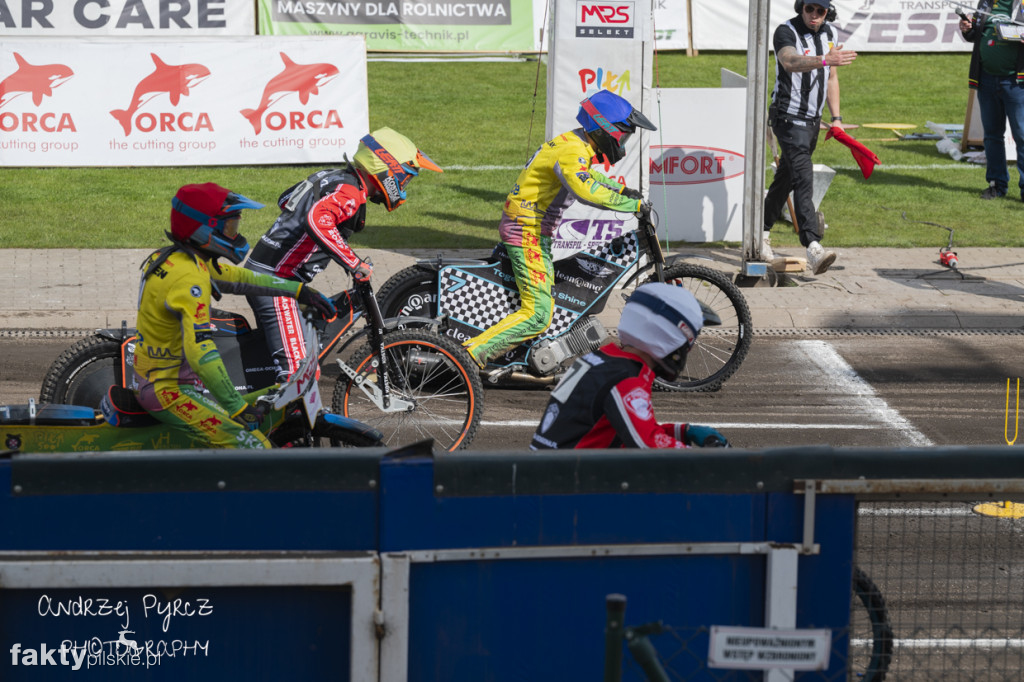 Polonia Piła vs Start Gniezno