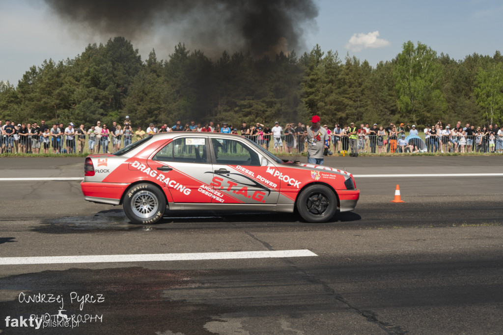 Air Moto Show w Pile