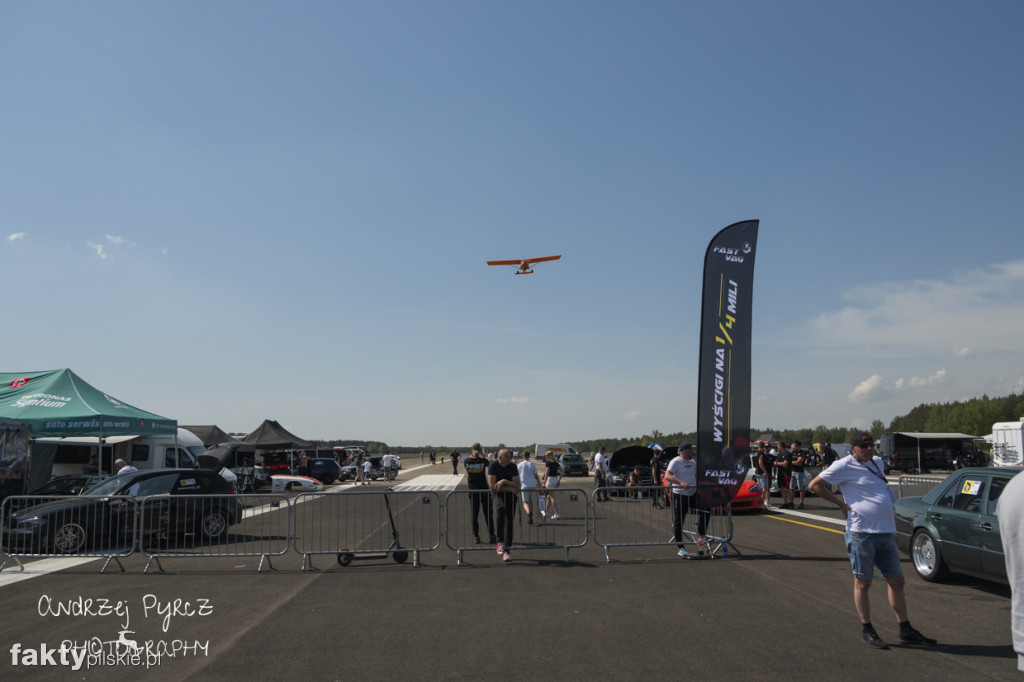 Air Moto Show w Pile