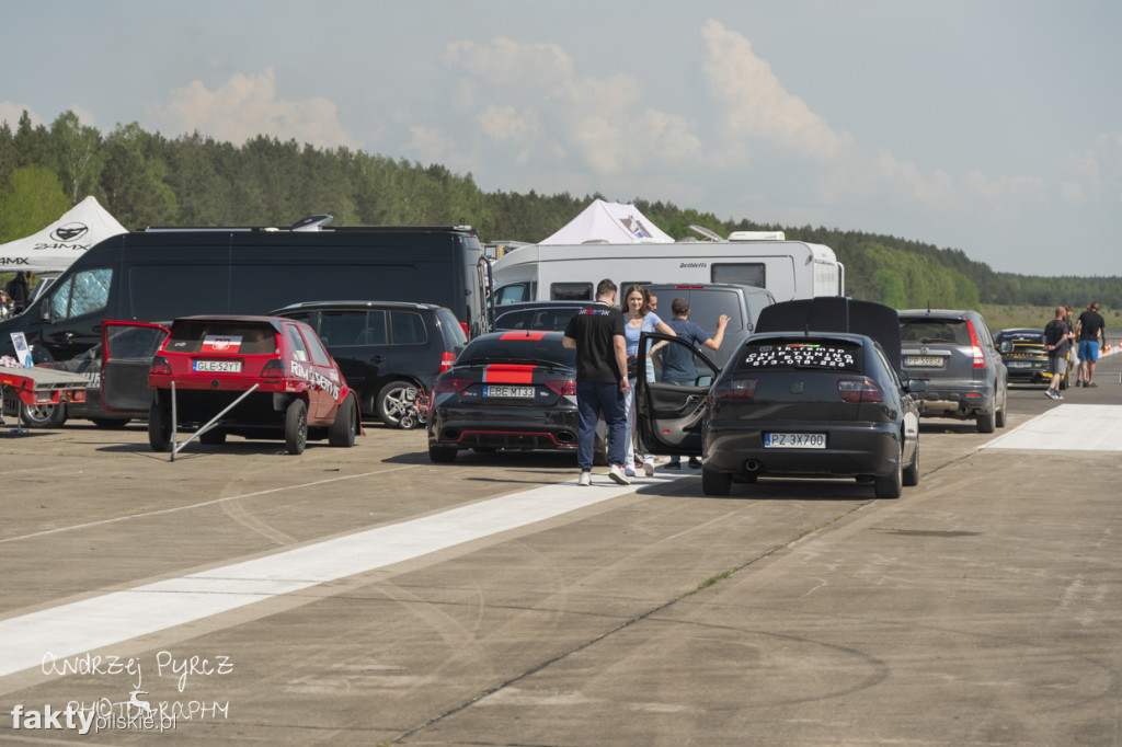 Air Moto Show w Pile