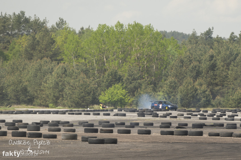 Air Moto Show w Pile