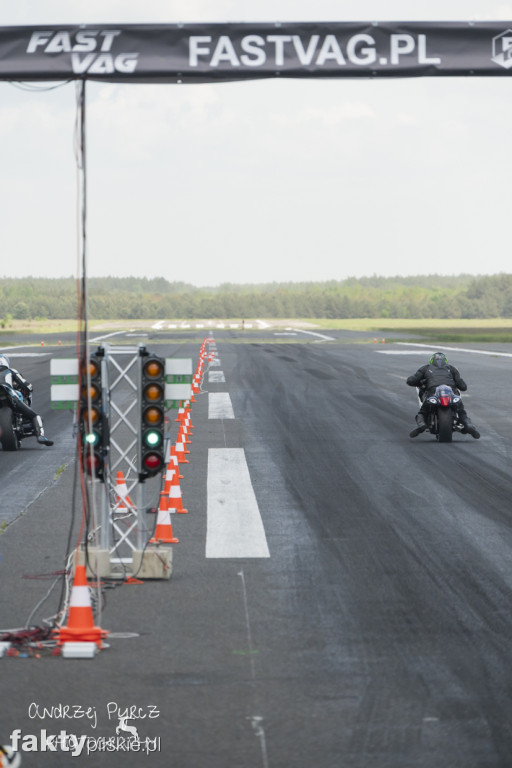 Air Moto Show w Pile