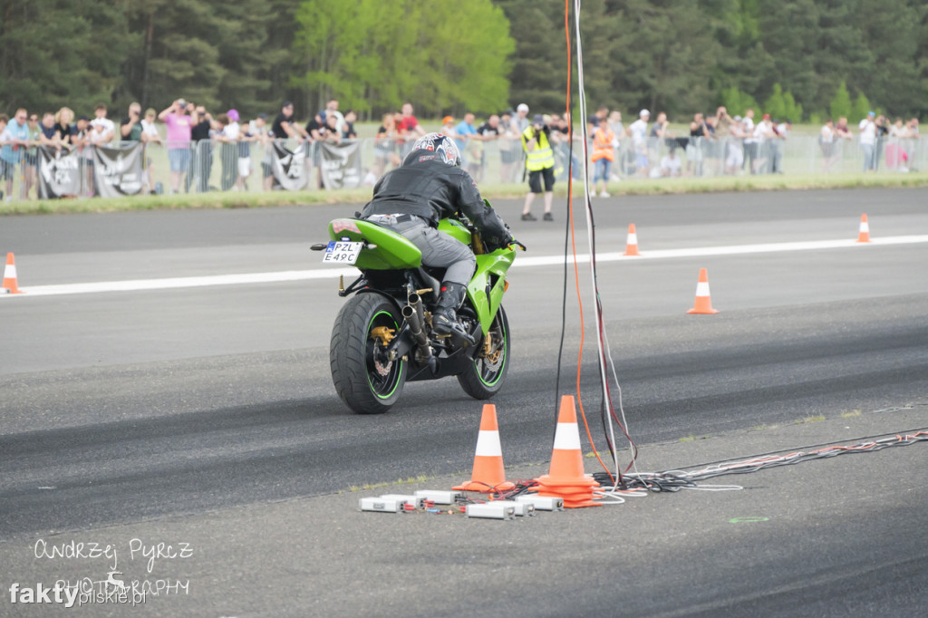 Air Moto Show w Pile