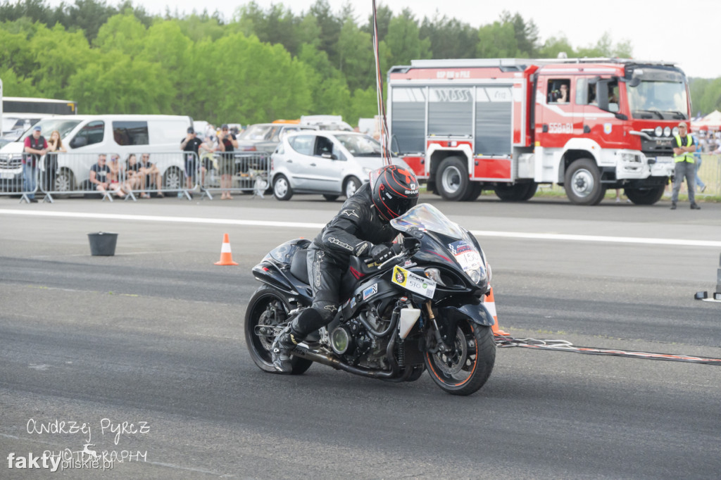 Air Moto Show w Pile