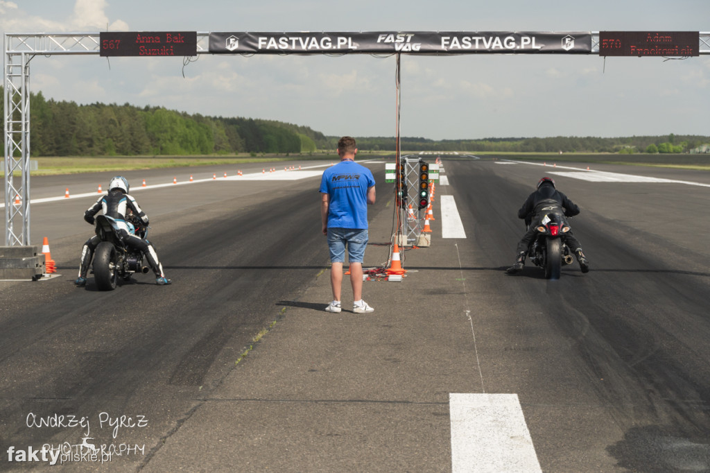 Air Moto Show w Pile